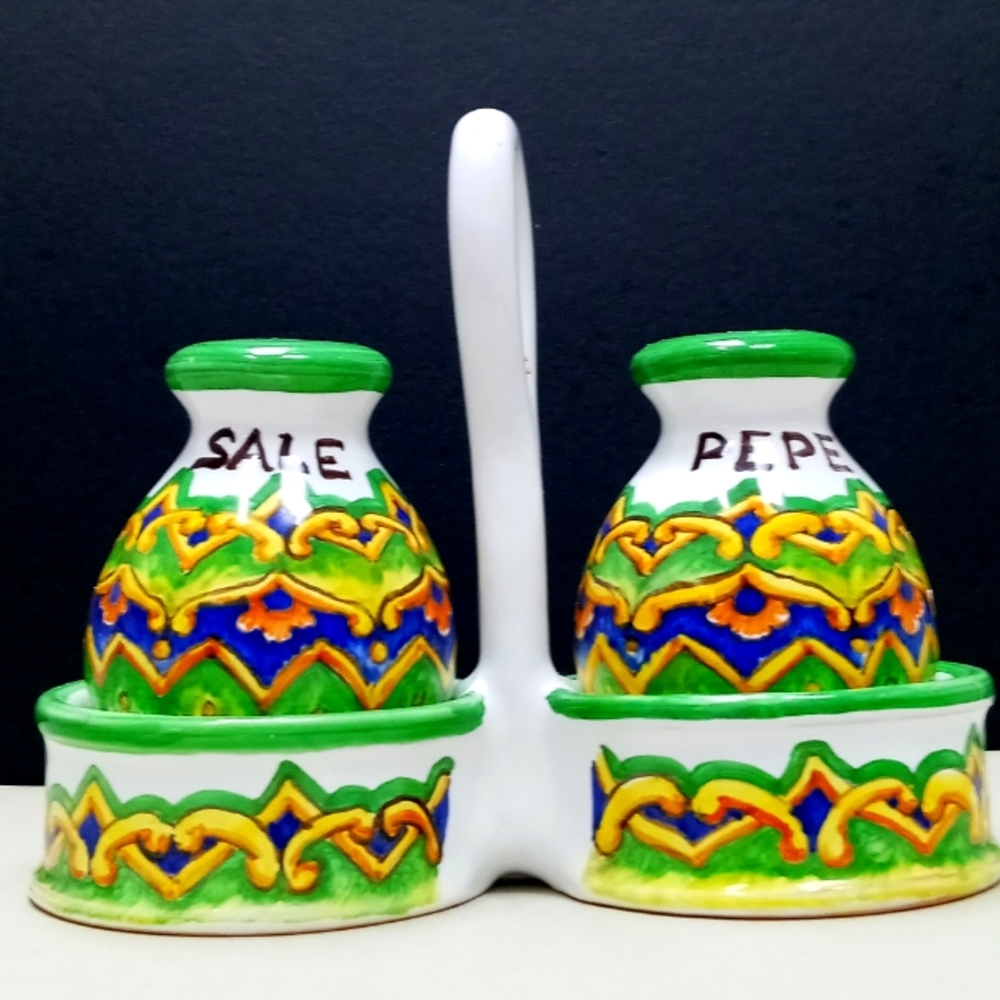 Vintages Italy pottery,   artesian named Tiziana.